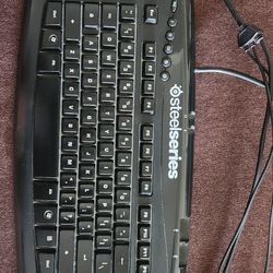 Steel Series Merc stealth Gaming keyboard 
