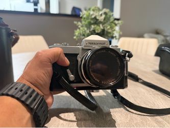 Vintage Nikon Nikkormat 35mm Film Camera Bundle 📸🔥