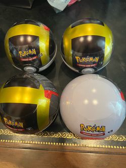 Pokeball Tin