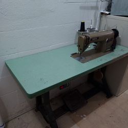 Brother  Straght Stitch Sewing Machine Model CS 550 