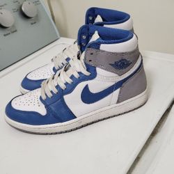 Jordan 1 True Blue