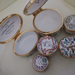 Vintage Small And Medium Containers  