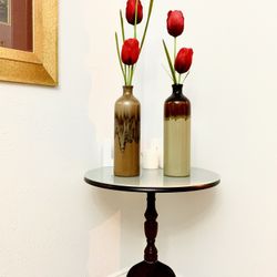 Ceramic Decorative Vase With Artificial Flowers (Set of 2)