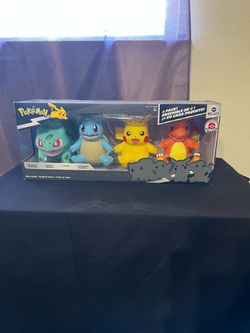 Pokemon figurine collectibles