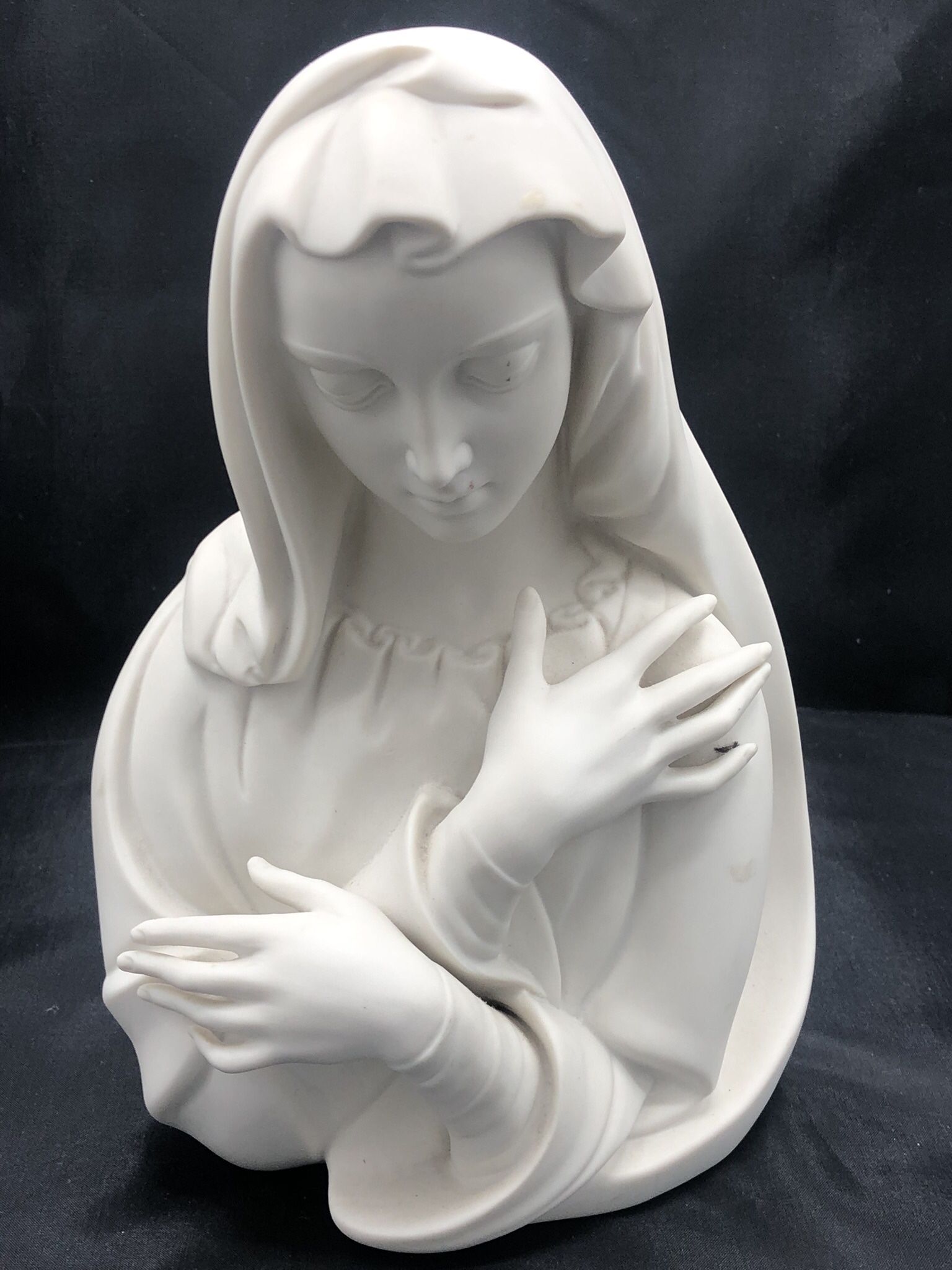 White Porcelain Statuette of The Virgin Mary