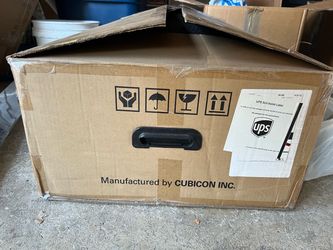 Cubicon 3D printer-used once + printing material