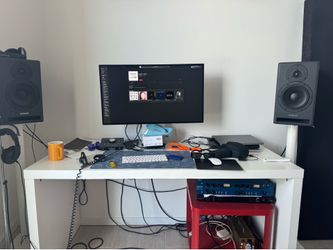 Apple Pro Display XDR with  and Pro Stand + Apple care