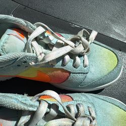 Nike Dunk Low Heat Map Size 5Y 