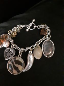 Charm bracelet