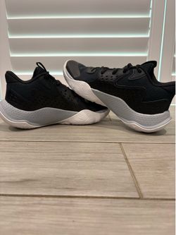 Under Armour  Jet ‘23 Basketball Shoes