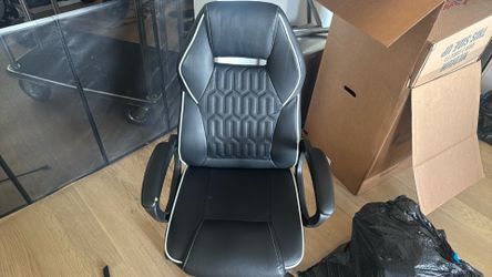 Gaming chair