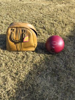 Bowling Ball With Carry Bag Red Ball 13 Pounds