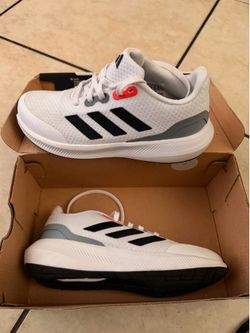Boys shoes