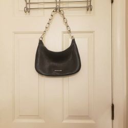 Michael Kors Cora Bag. Black