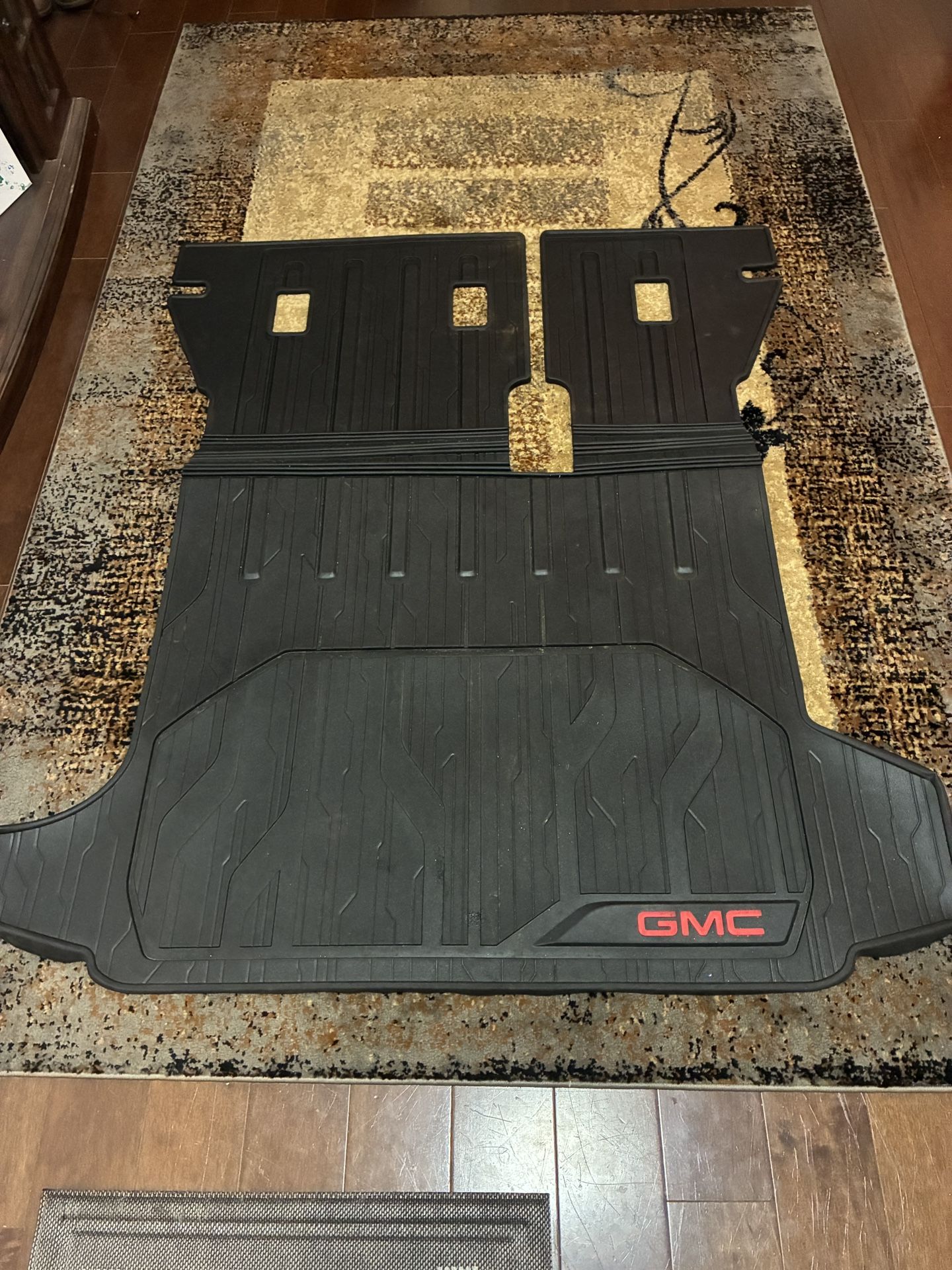 GMC Terrain All Weather Trunk Protection Mat