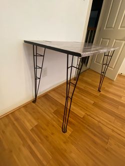 Gaming Chair With Desk