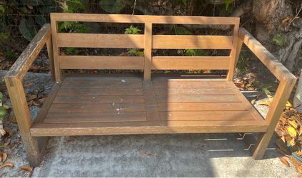 FREE outdoor wood sofa frame