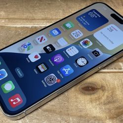 iPhone 15 Pro Max 256GB LOCKED (Consumer Cellular)