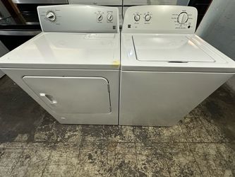Kenmore top load washer and large capacity Gas dryer LIKE NEW