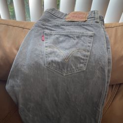 Men’s LEVI’S Size 38 W/32L