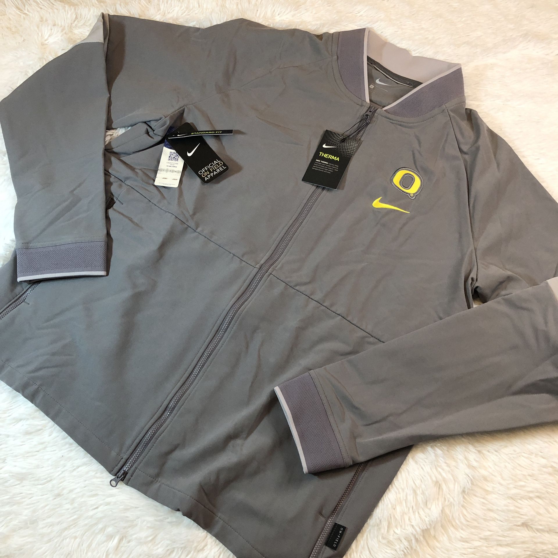 Nike Oregon Ducks Therma Jacket