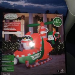 AIR. BLOWN. INFLATABLEHELICOPTER