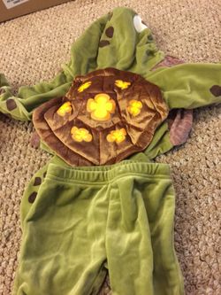 Squirt costume from finding nemo 3-6 months
