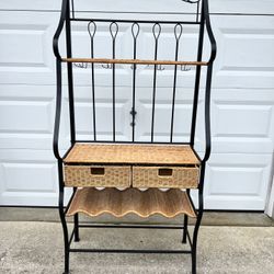 Quality Bakers Rack- Home Organizer 