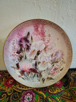 "Iris Quartet" by Lena Liu Collector Plate 1991 Symphony of Shimmering Beauty Series W.S. George China