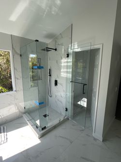 3/8 Clear tempered glass shower doors
