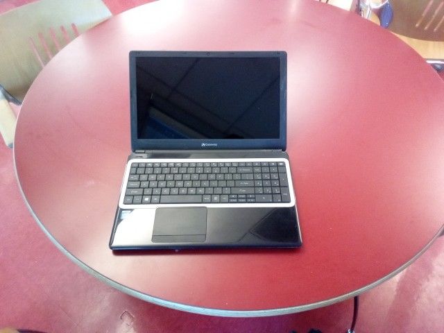 Gateway laptop For Sale Windows 8