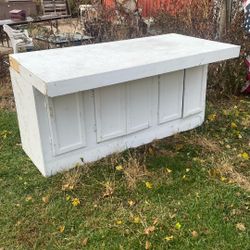 Garage cabinet workbench