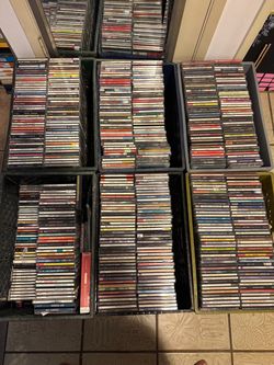 Large Lot of 1000+ Mixed Music CDs