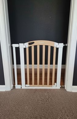 Infant Safety Gate - Wood & White