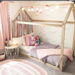 Floor Bed frame - Montessori