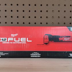 NEW! Milwaukee 2526-20 M12 FUEL Oscillating Multi-Tool
