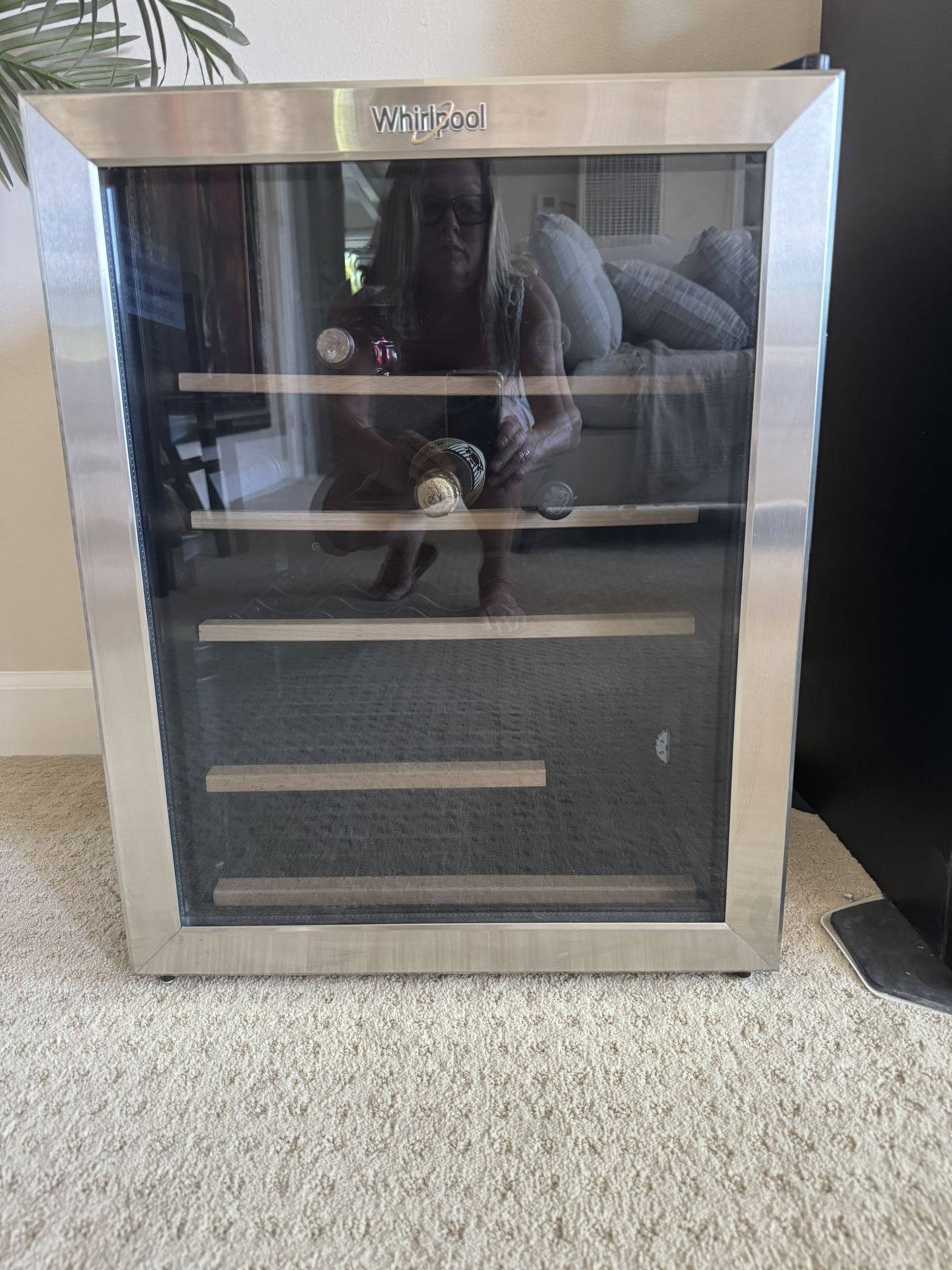 Wine Fridge Whirlpool 