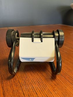 Rolodex Classic Rotary File, Black, 500 Card Capacity 