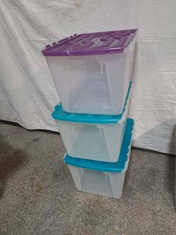 (1) interlocking lid tote your choice