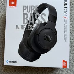 Brand new JBL Tune 710BT Over-Ear - Bluetooth Headphones with Microphone, 50H Battery, black