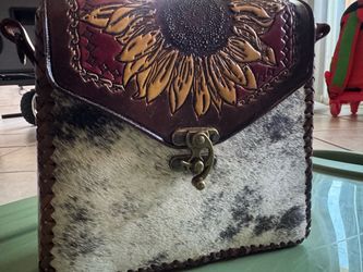 Leather purse.