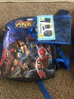 Avengers 5 piece backpack brand new (2 available )