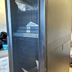 Data Cabinet APC E222496