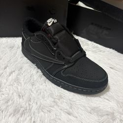 Nike Jordan 1s Low Phantom Black