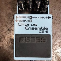 Boss Chorus Ensemble CE-5 guitar pedal