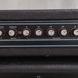 Acoustic B600H with dual 4x10s 