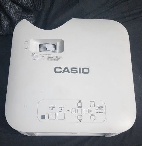 Casio XJ-F101W Projector 