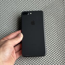 Apple iPhone 8 Plus Unlocked