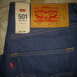 Brand New Levi's 