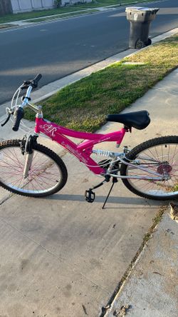 Mountain Bike   Is New Size 26 Vertical Suspension 